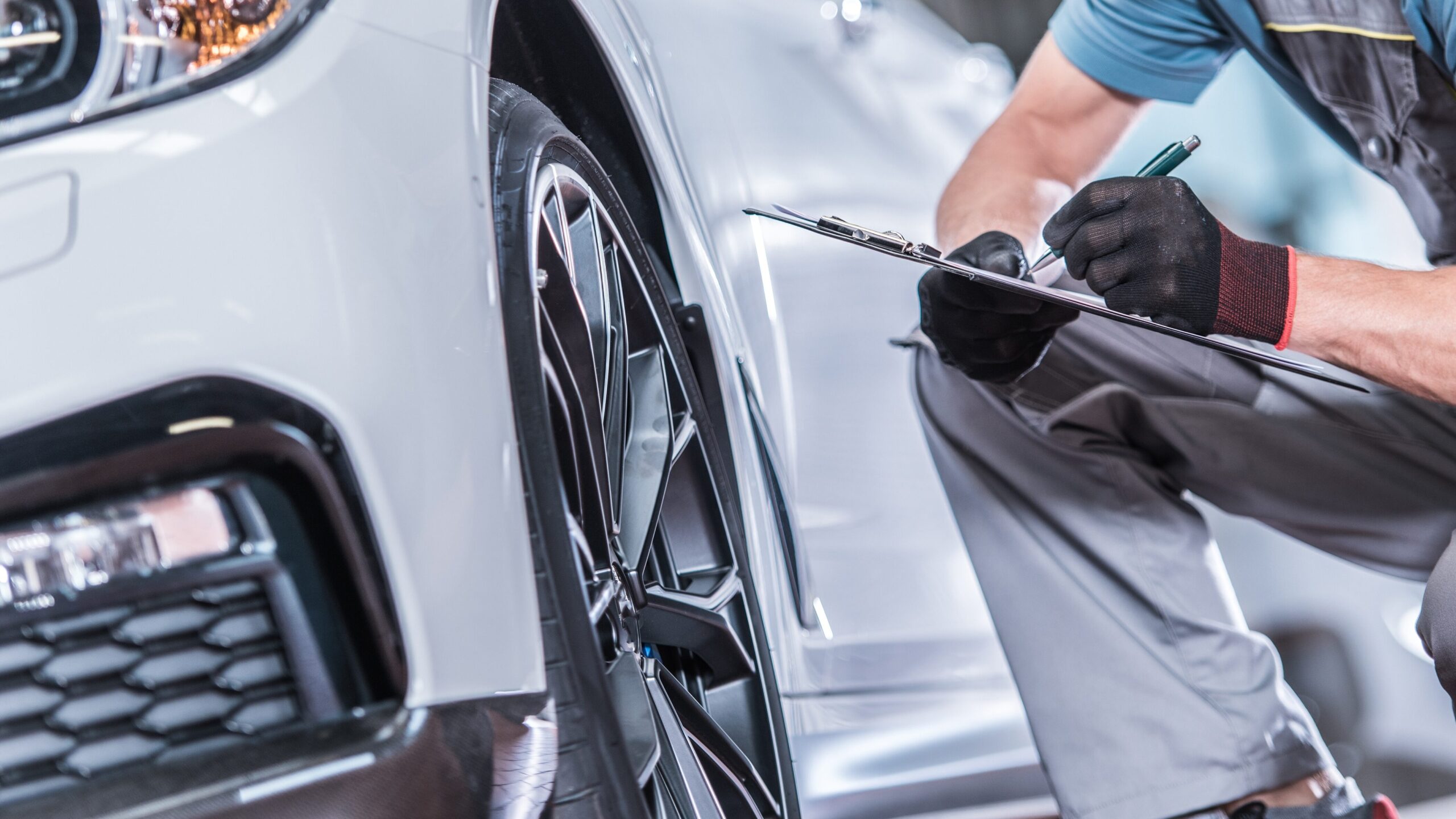 5 ways to build trust with automotive customers